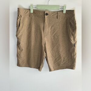 O’Neill hybrid shorts • Men’s size 38